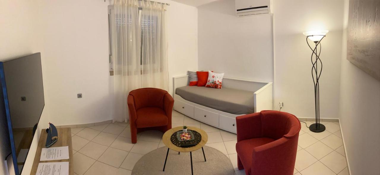 Apartmani Lovre I Zara Εξωτερικό φωτογραφία